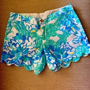 Lili Pulitzer shorts,size 0